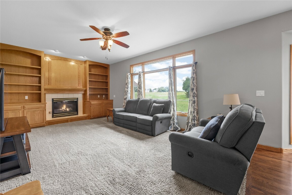 Property Photo:  1706 Woodcrest Street NE  IA 52402 