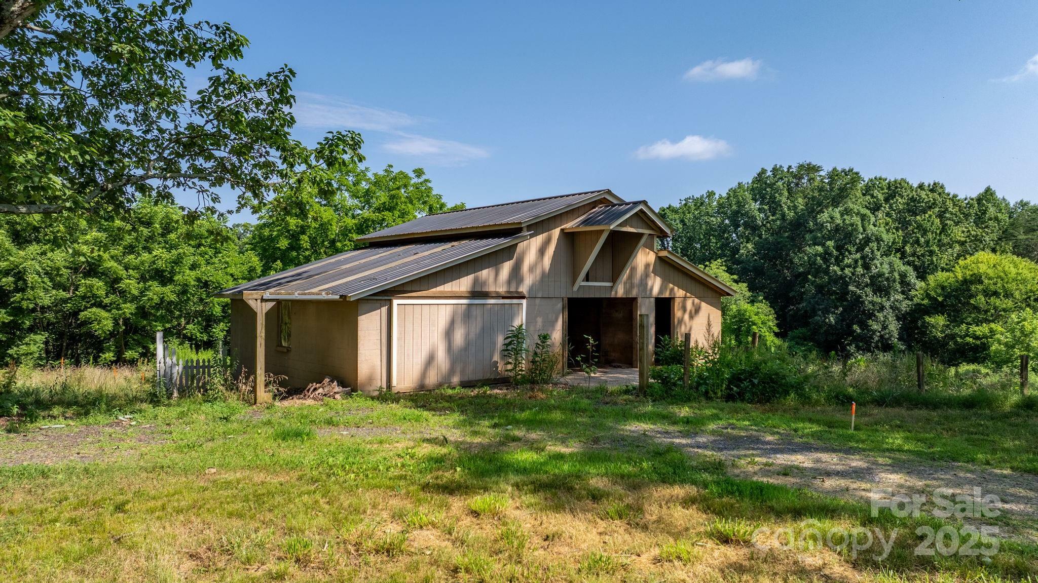 Property Photo:  6314 Providence Church Road  NC 28168 