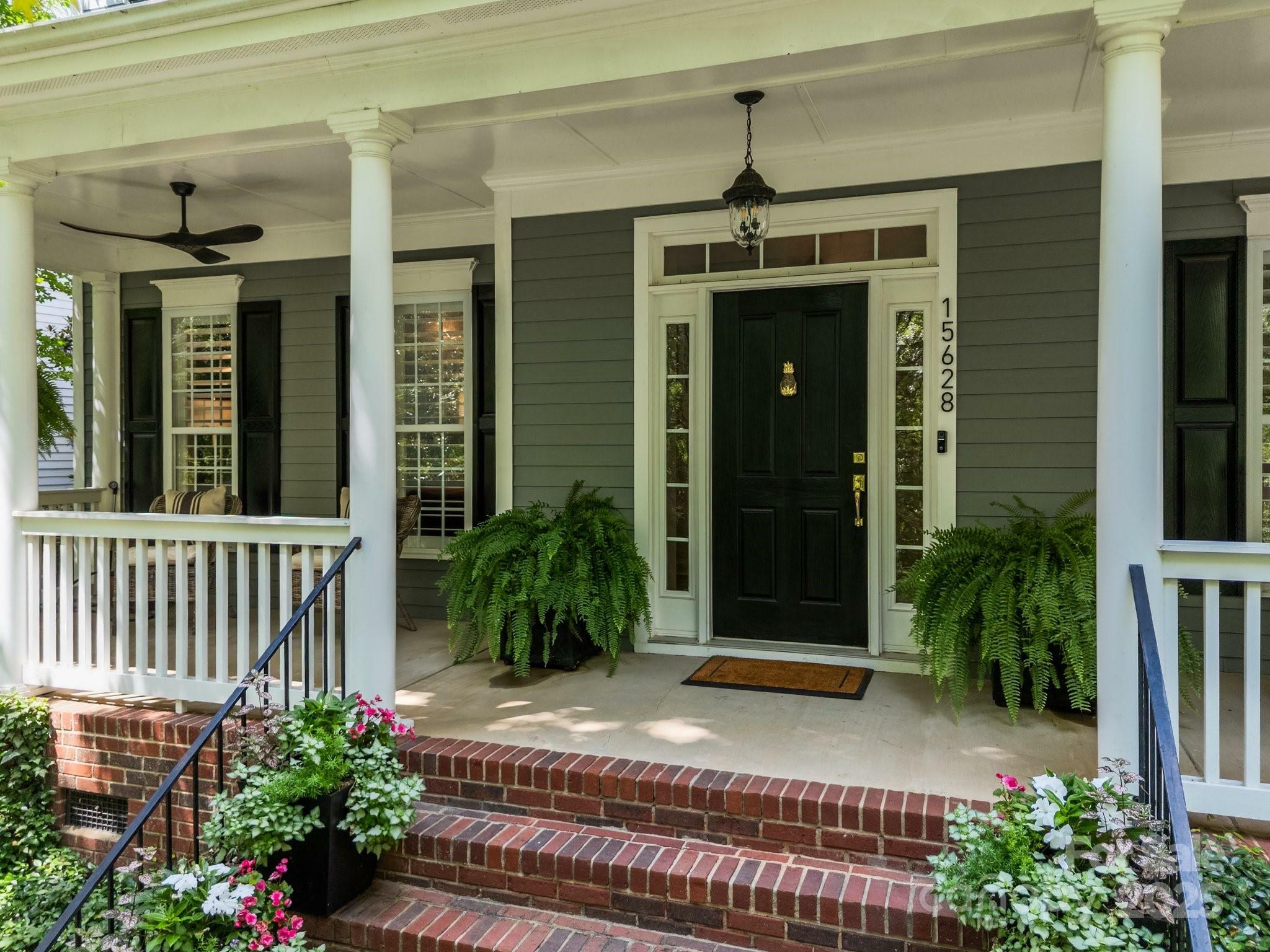Property Photo: 15628 Waterfront Drive NC 28078