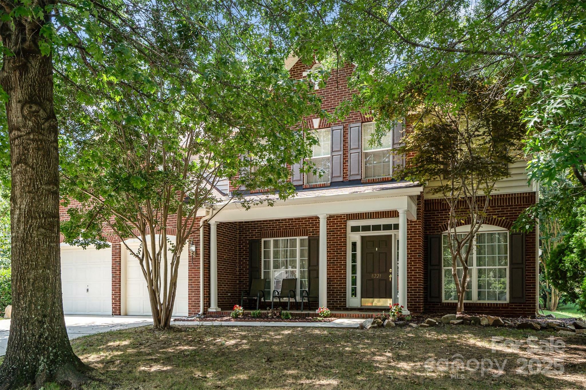 Property Photo: 8221 Brookings Drive NC 28269