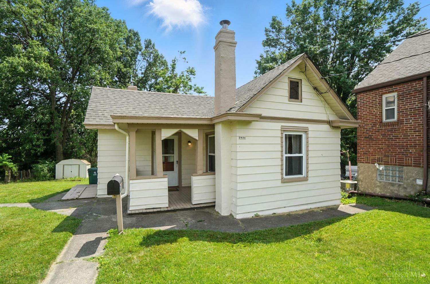2831 Claypole Avenue  Cincinnati OH 45204 photo