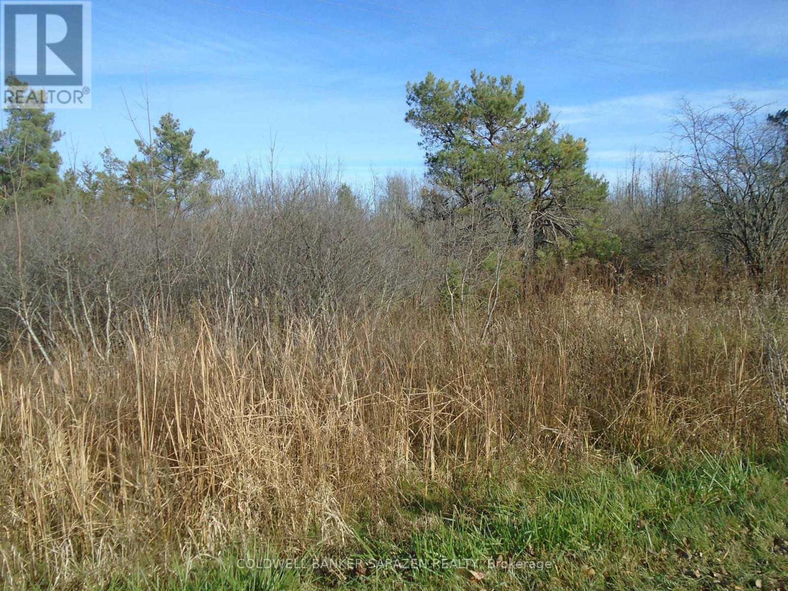 Photo de la propriété: 49 Rideau Avenue North Road East ON K7A 4W1