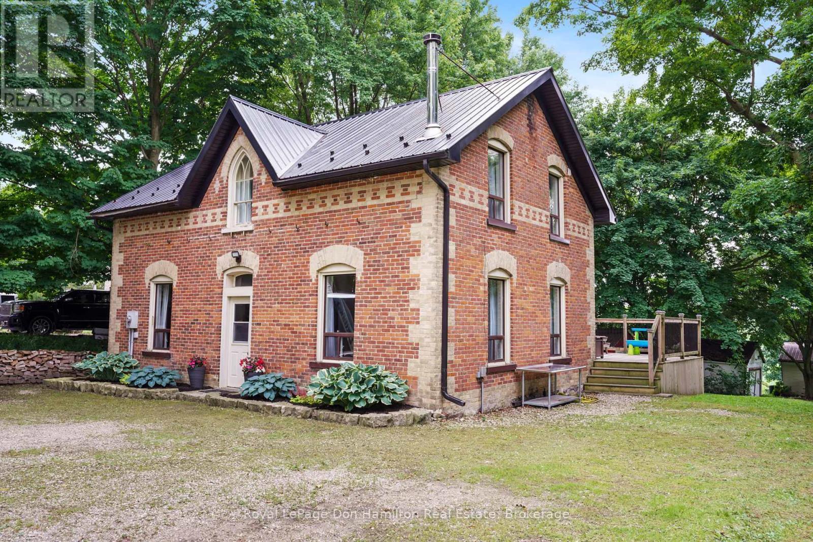 Property Photo: 44683 Perth Line 86 ON N4W 3G6