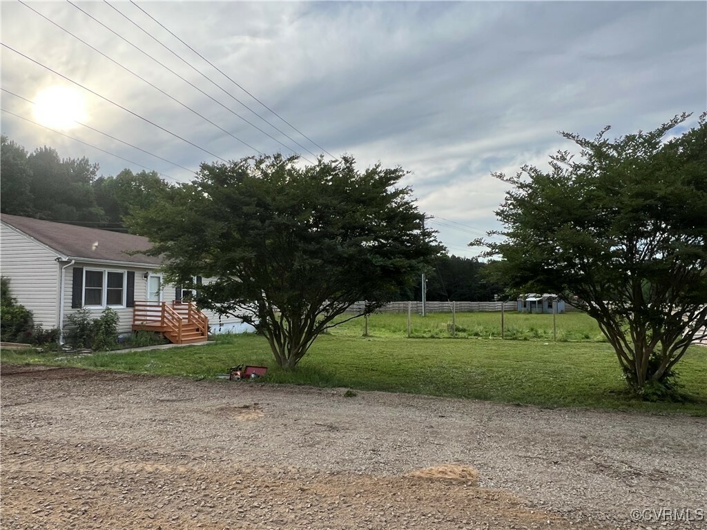 Property Photo: 5117 Ctland Road VA 23842