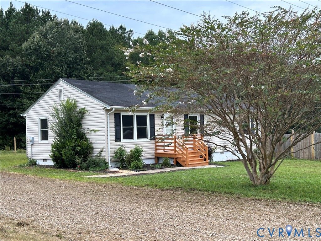 Property Photo:  5117 Courtland Road  VA 23842 