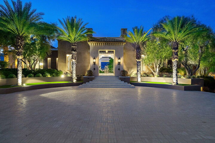 Property Photo: 613 Indian Cove CA 92260