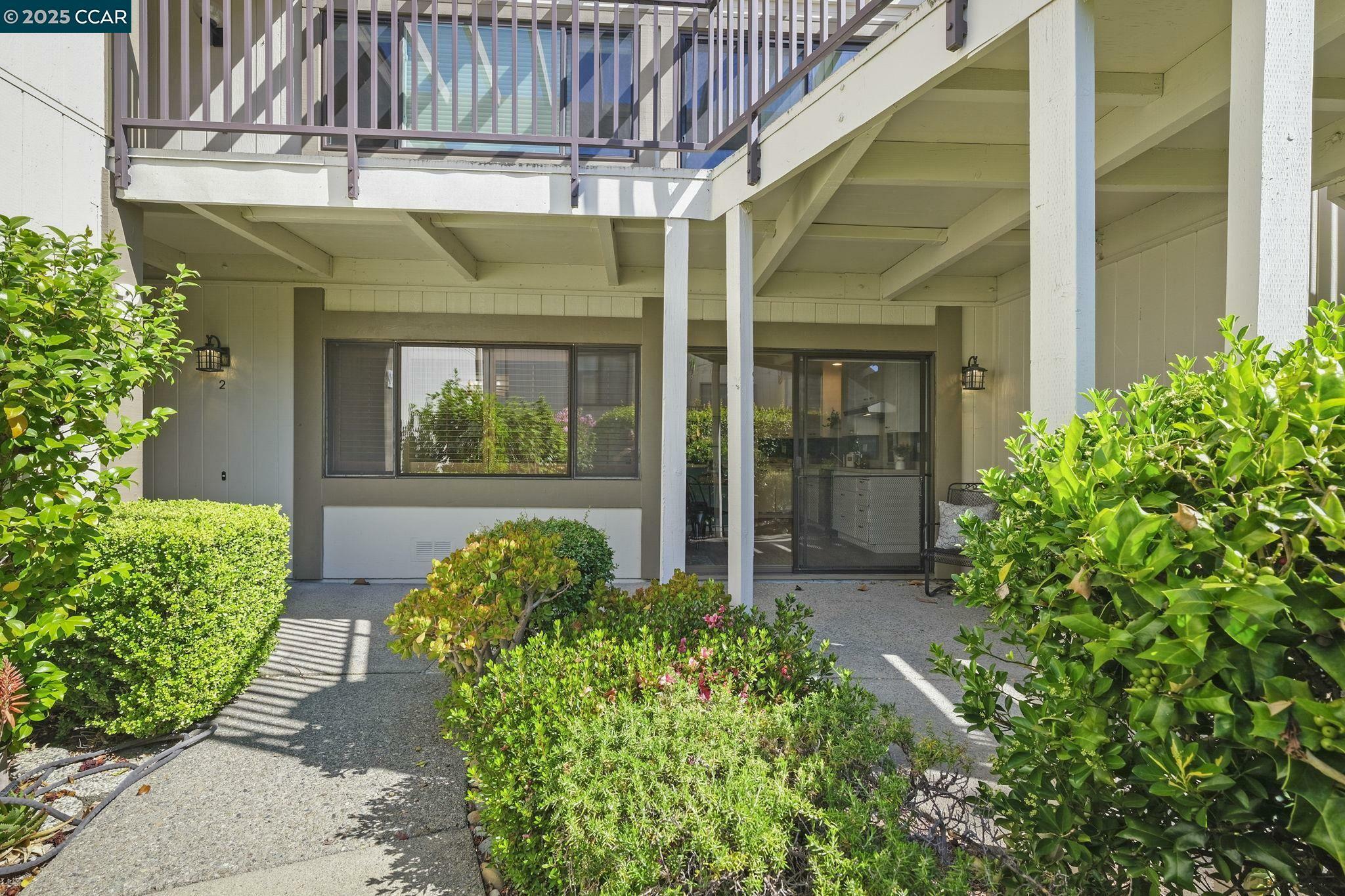 Property Photo:  3430 Rossmoor Pkwy 2  CA 94595 