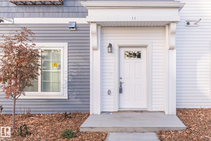 Property Photo: 735 Allard Boulevard SW 11 AB T6W 1A8