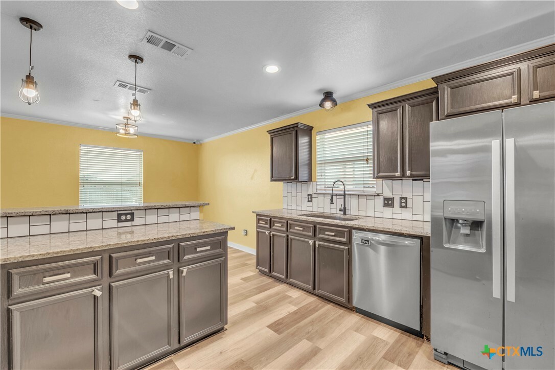 Property Photo:  10002 Diana Drive  TX 76542 