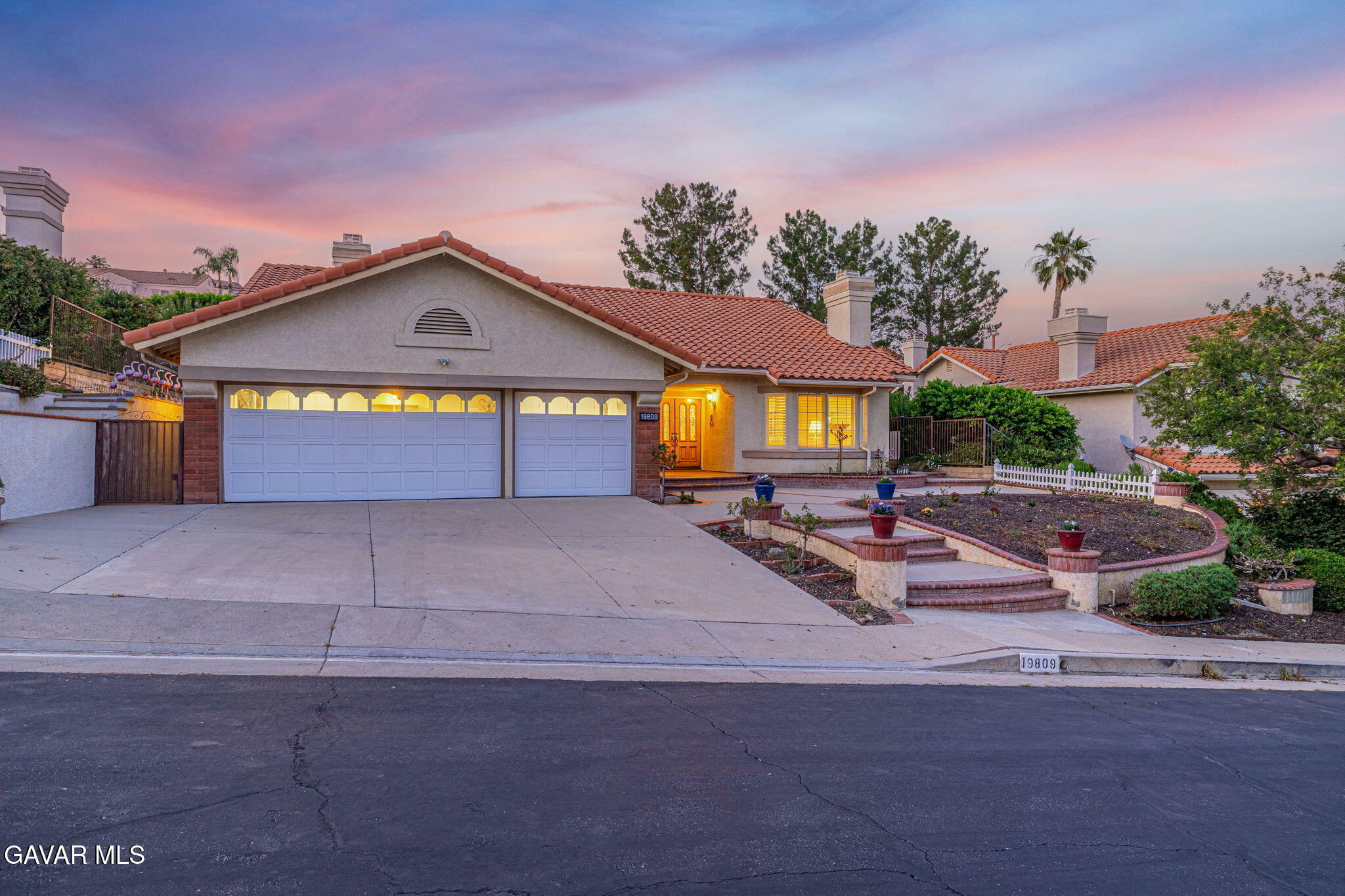 Property Photo:  19809 Winged Foot Way  CA 91326 