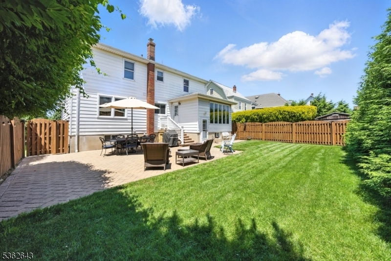 Property Photo:  80 Rose St  NJ 07075 