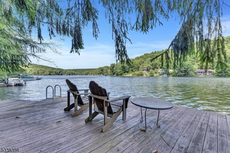 Property Photo: 91 Wood Pl NJ 07403