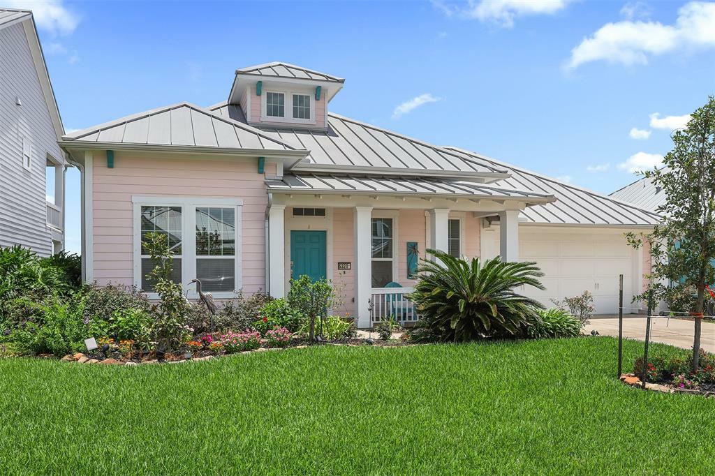 Property Photo: 5321 Brigantine Cay Court TX 77590