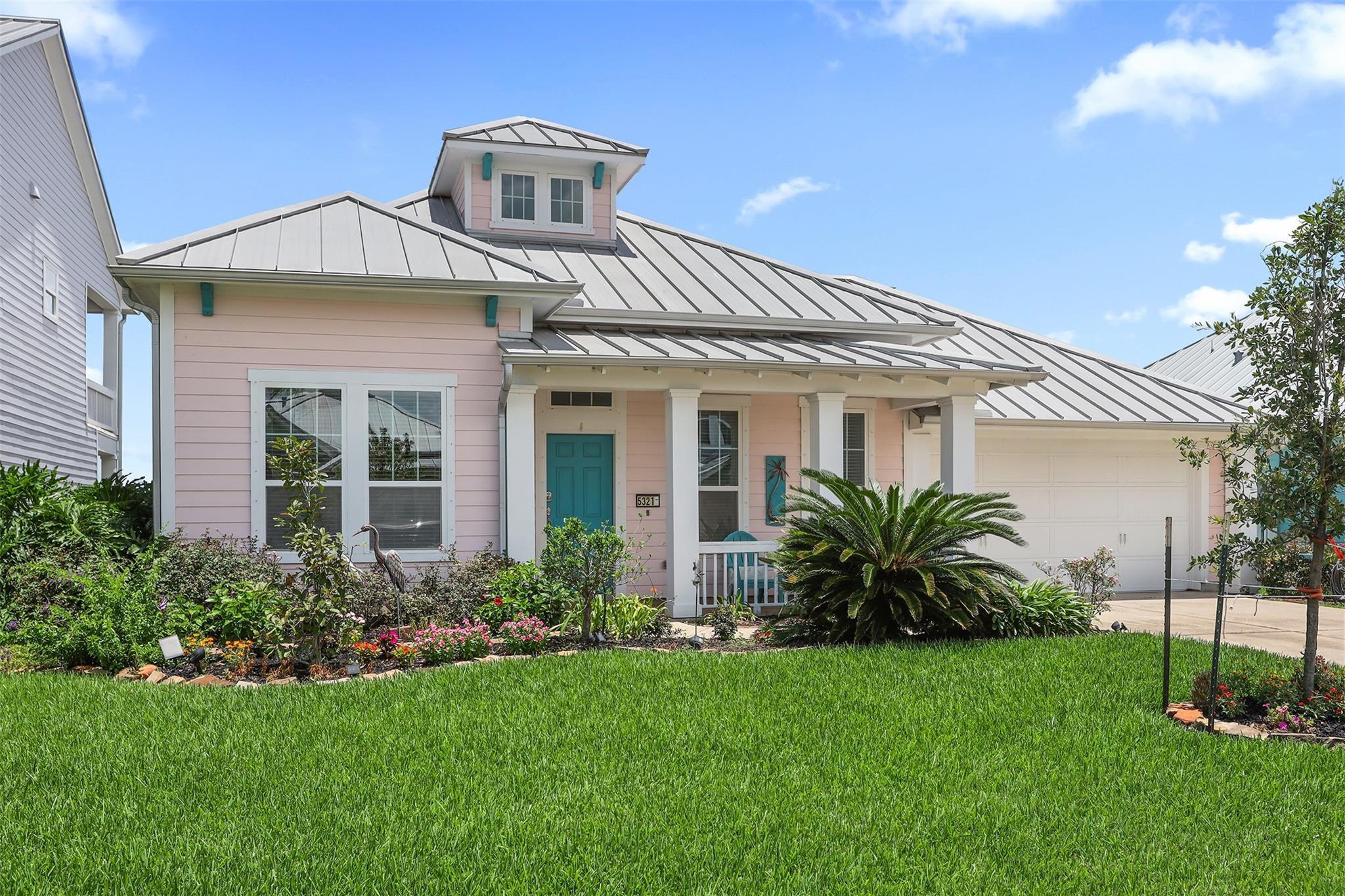 Property Photo: 5321 Brigantine Cay Court TX 77590