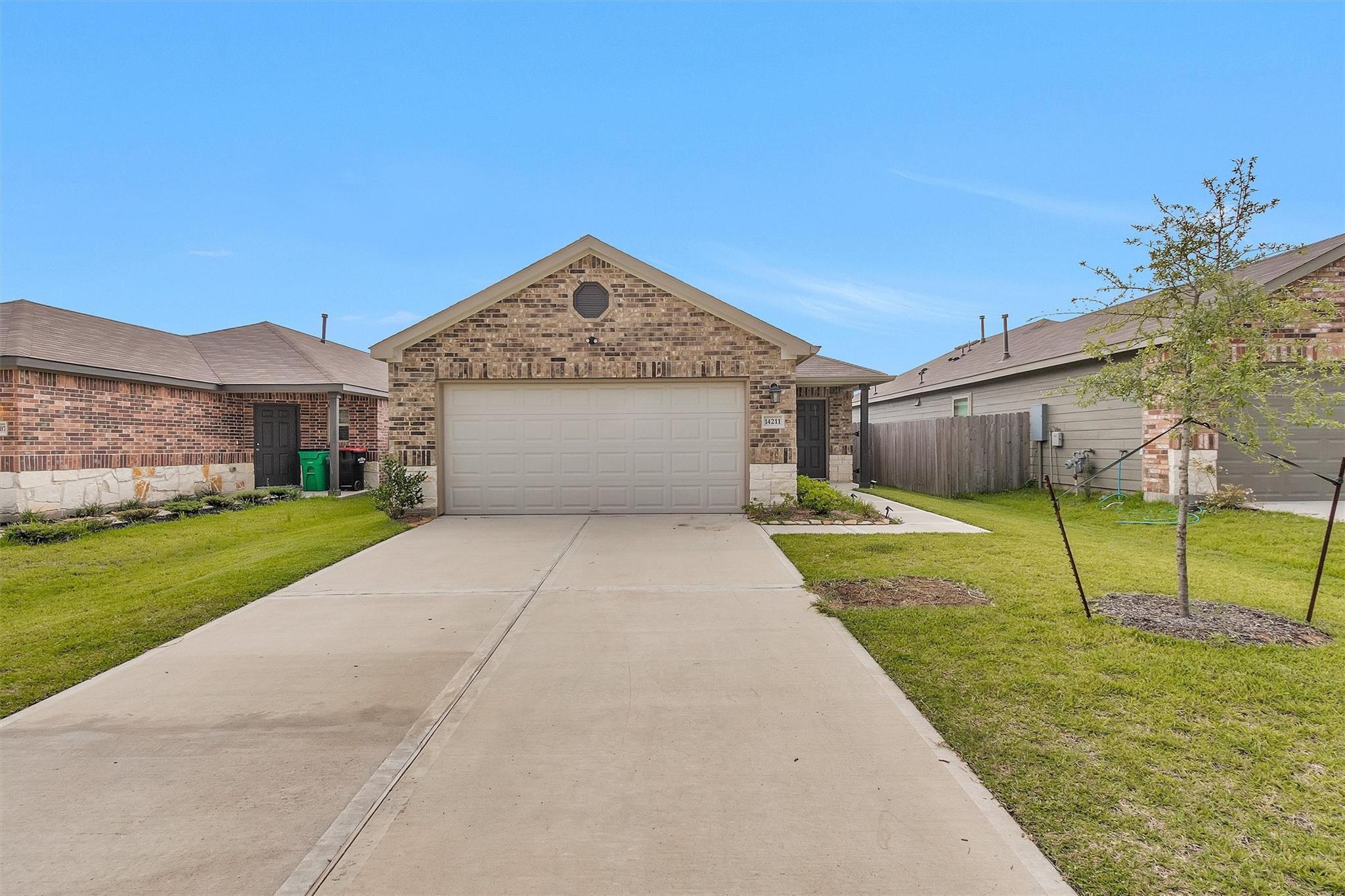 Property Photo: 14211 Sedona Ridge Drive TX 77303
