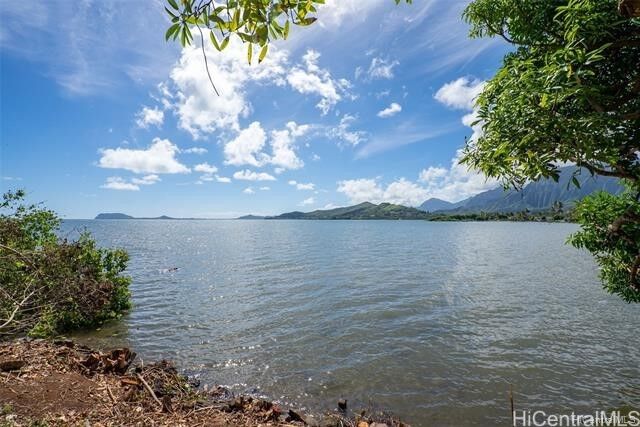 Property Photo:  47-833 Kamehameha Highway (Combo)  HI 96744 