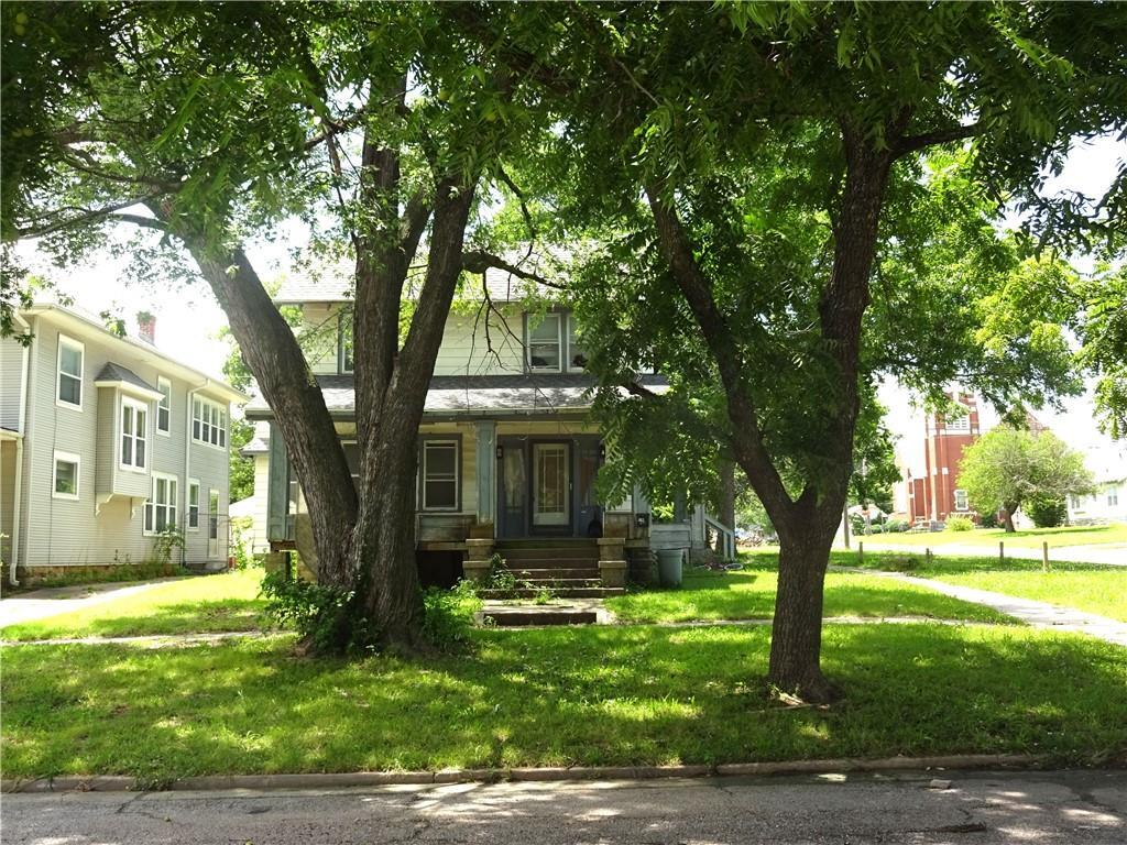 Property Photo: 301 S 9th Street KS 67301