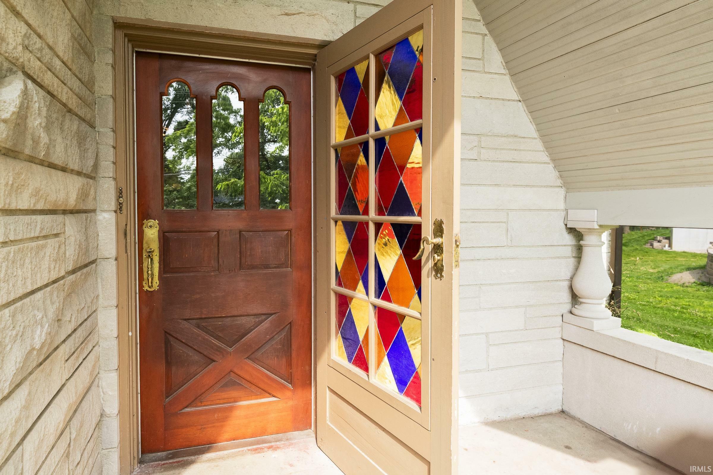 Property Photo: 820 S High Street IN 47401