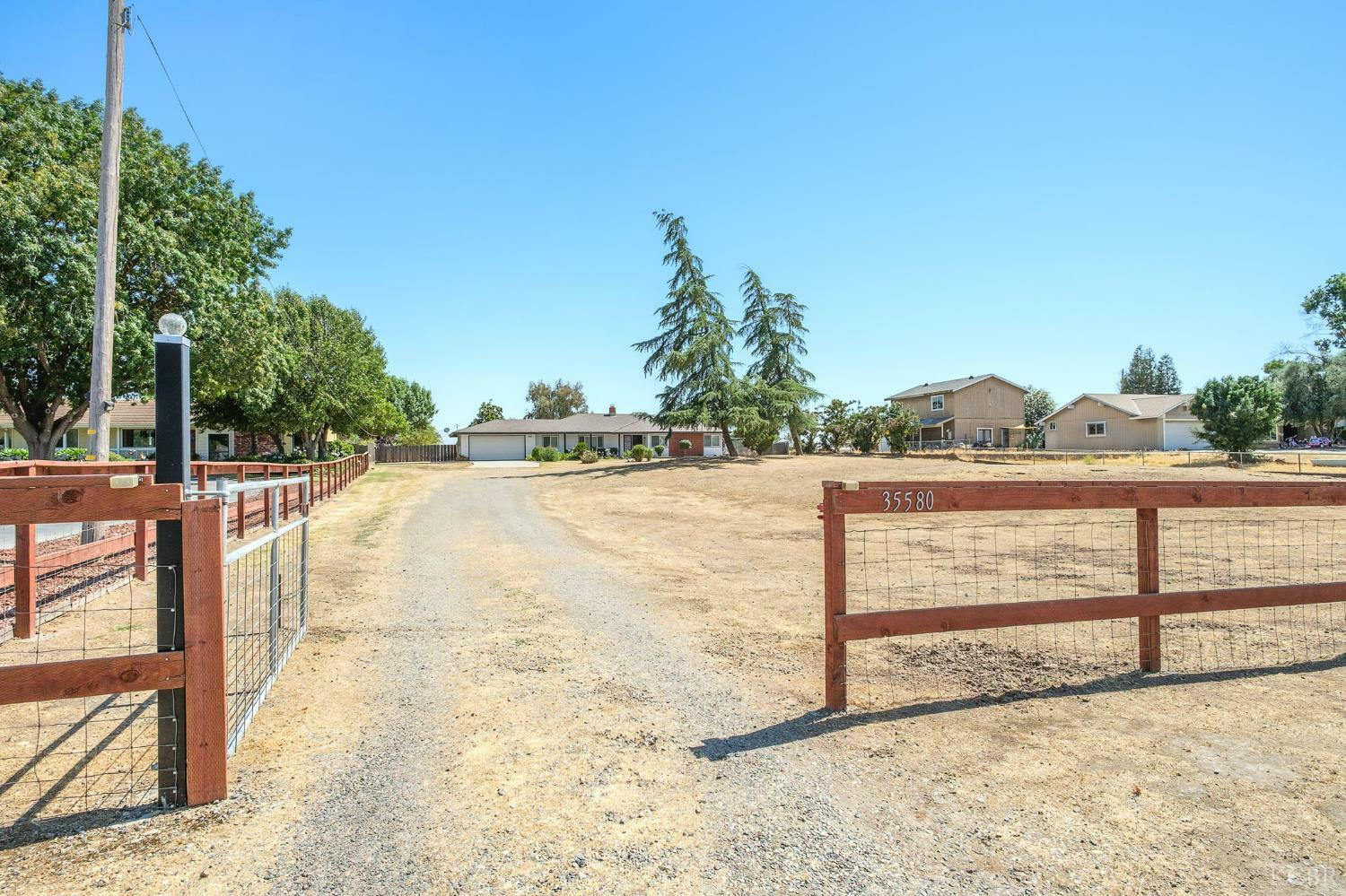 35580 John Albert Drive  Madera CA 93636 photo