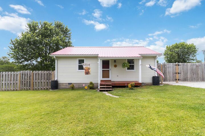 Property Photo:  1821 West Hwy 618  KY 40419 