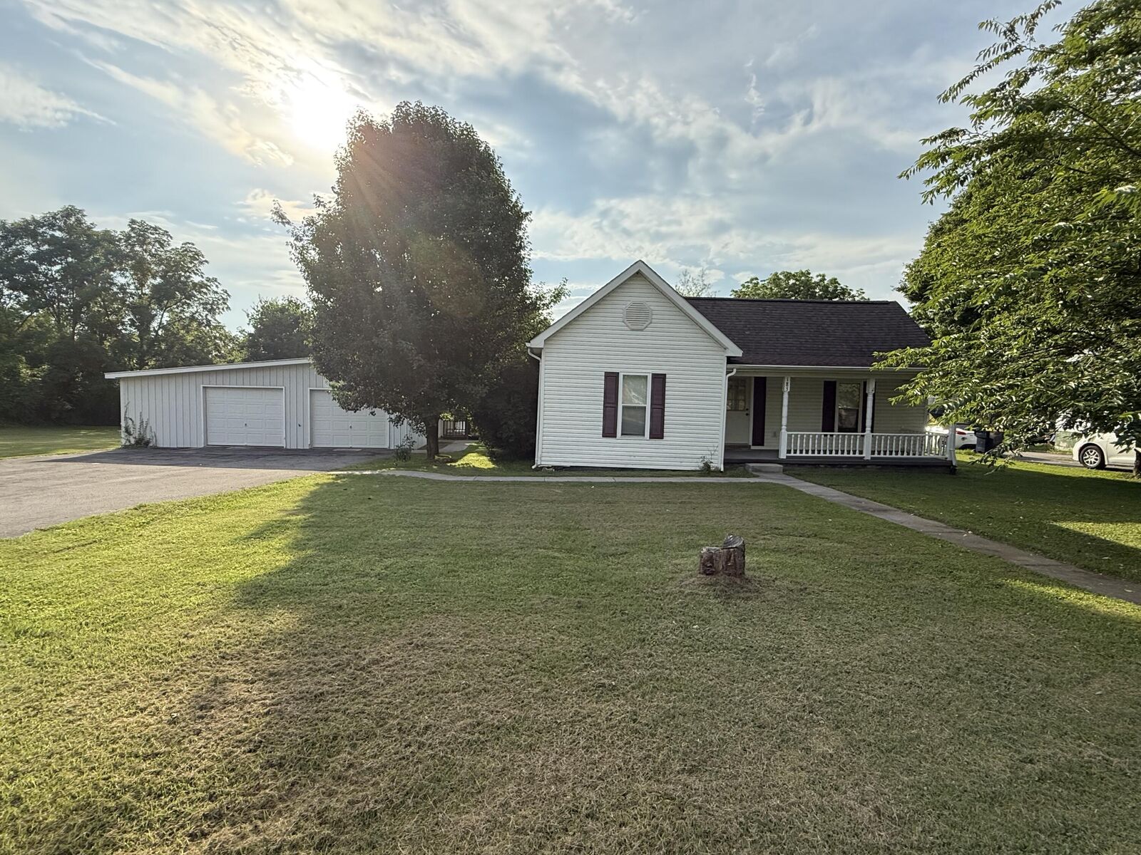 Property Photo: 183 West Street KY 40409