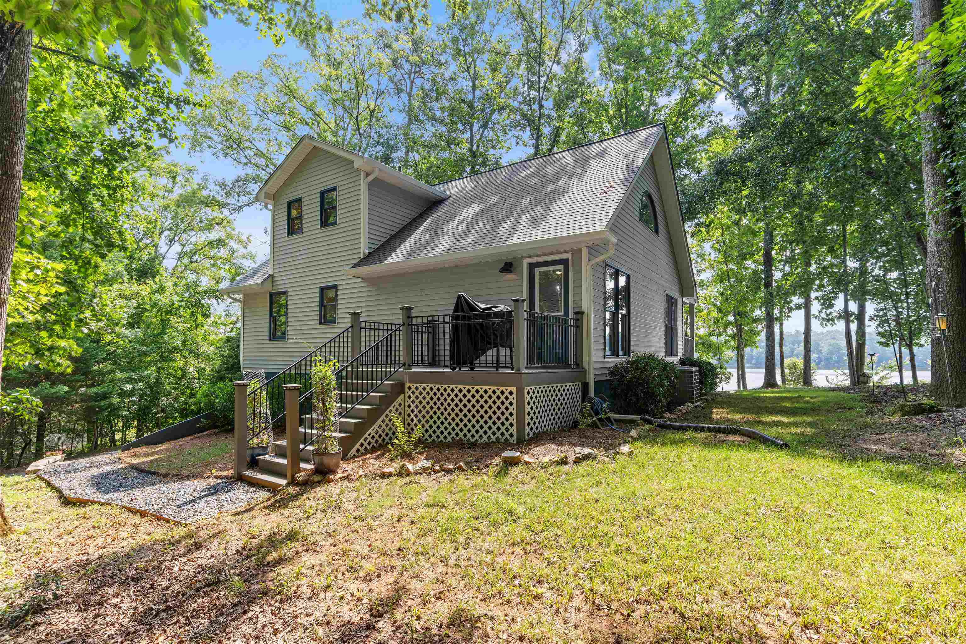 Property Photo: 2061 Sugar Creek Trail GA 30625