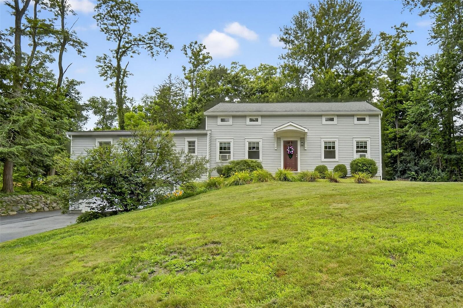 Property Photo:  7 Terra Nova Drive  NY 12533 