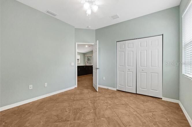 Property Photo: 2950 N North Oriente Avenue Avenue N N/A FL 34235