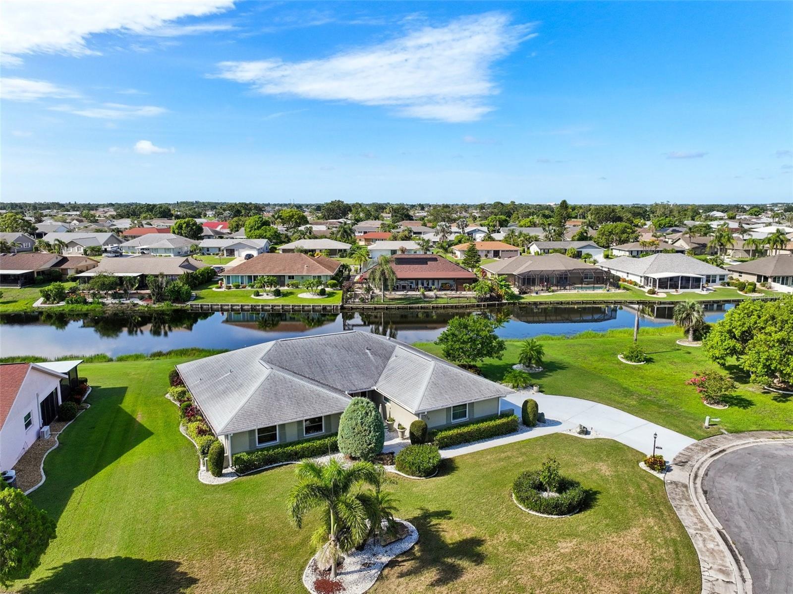 2110 W View Drive  Sun City Center FL 33573 photo