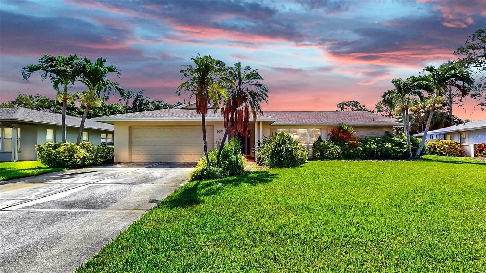 8671 11th Street N  St Petersburg FL 33702 photo
