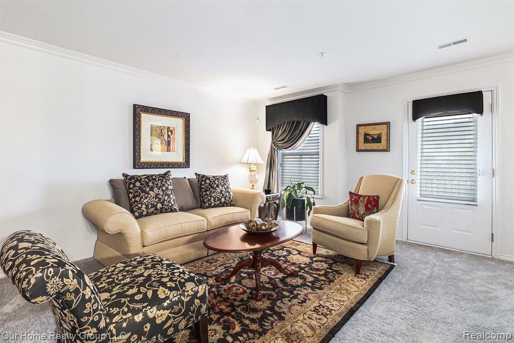Property Photo: 3994 Forester Boulevard MI 48326 3053