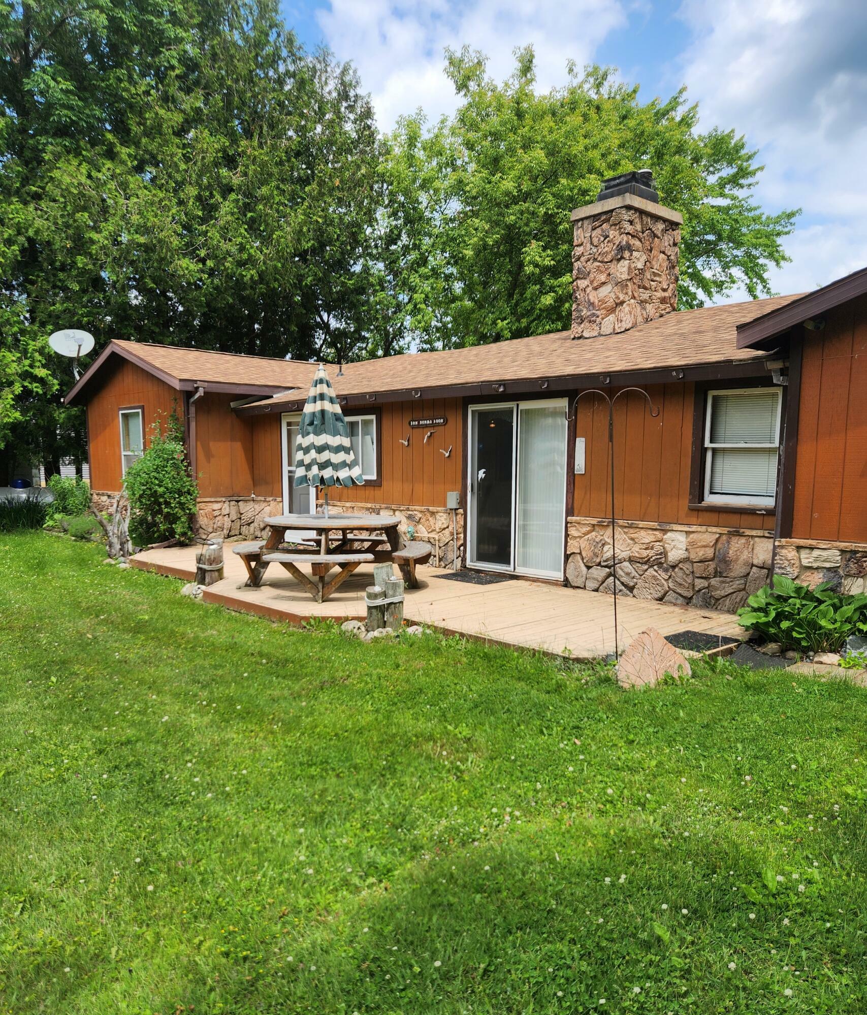 Property Photo:  9194 Penasha Drive  MI 49677 