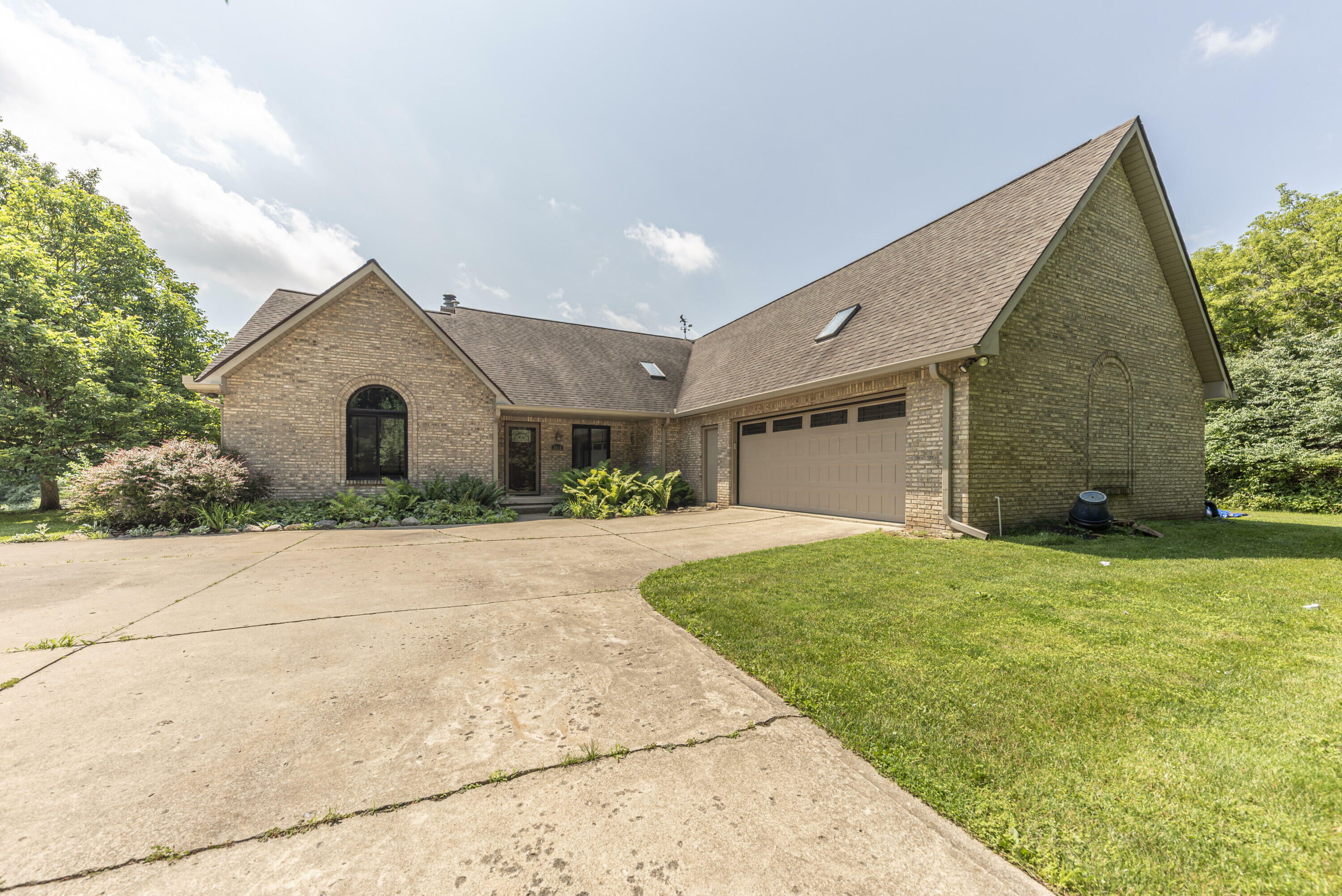 Property Photo: 3616 N Dixboro Road MI 48105