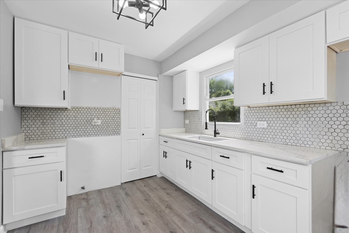 Property Photo: 269 Arrowhead Street IL 60466