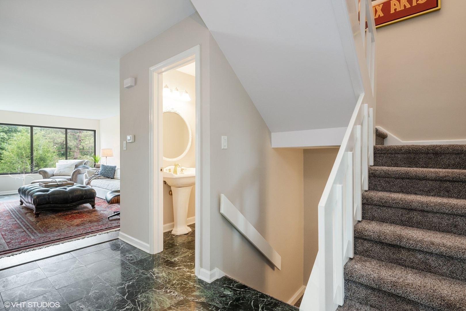 Property Photo:  313 Woodview Road  IL 60010 