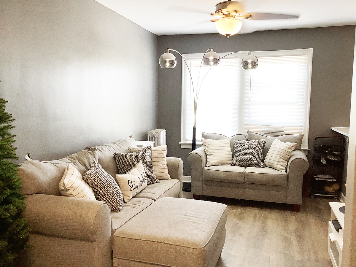 Property Photo: 8008-8010 S Honore Street IL 60620