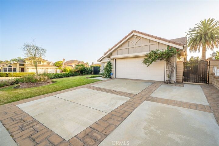 Property Photo: 6001 Via De Mansion CA 91750