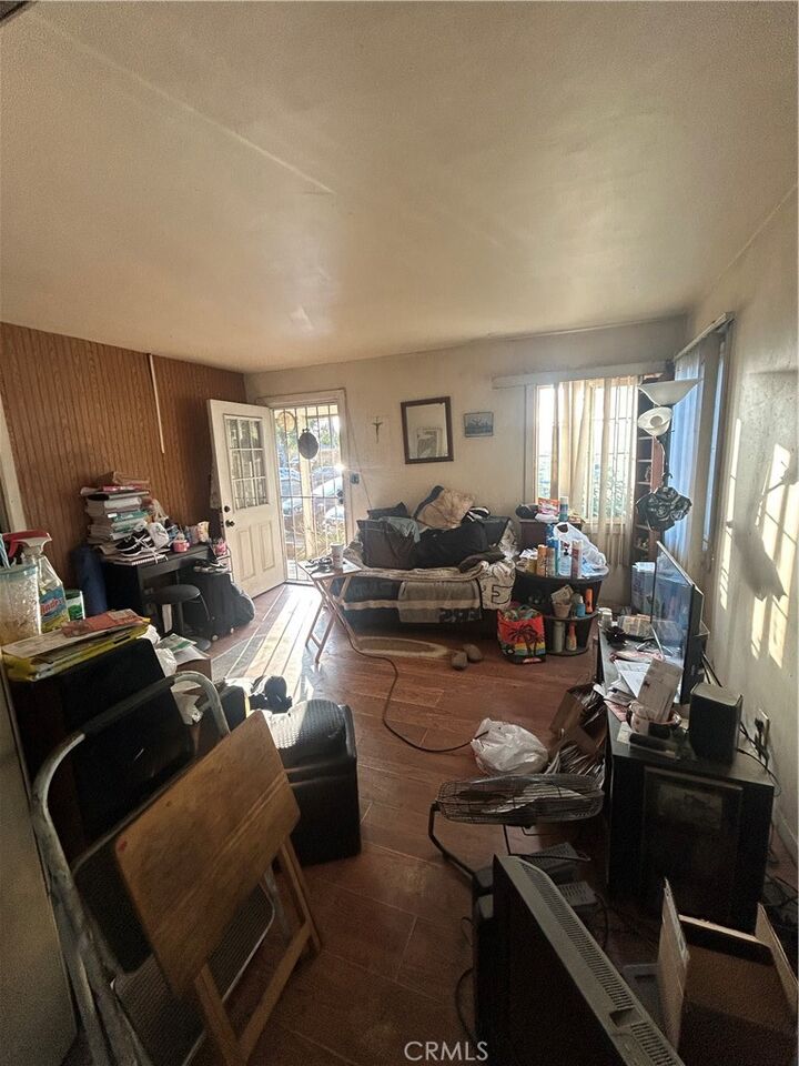 Property Photo: 2258 Kaydel Road CA 90601