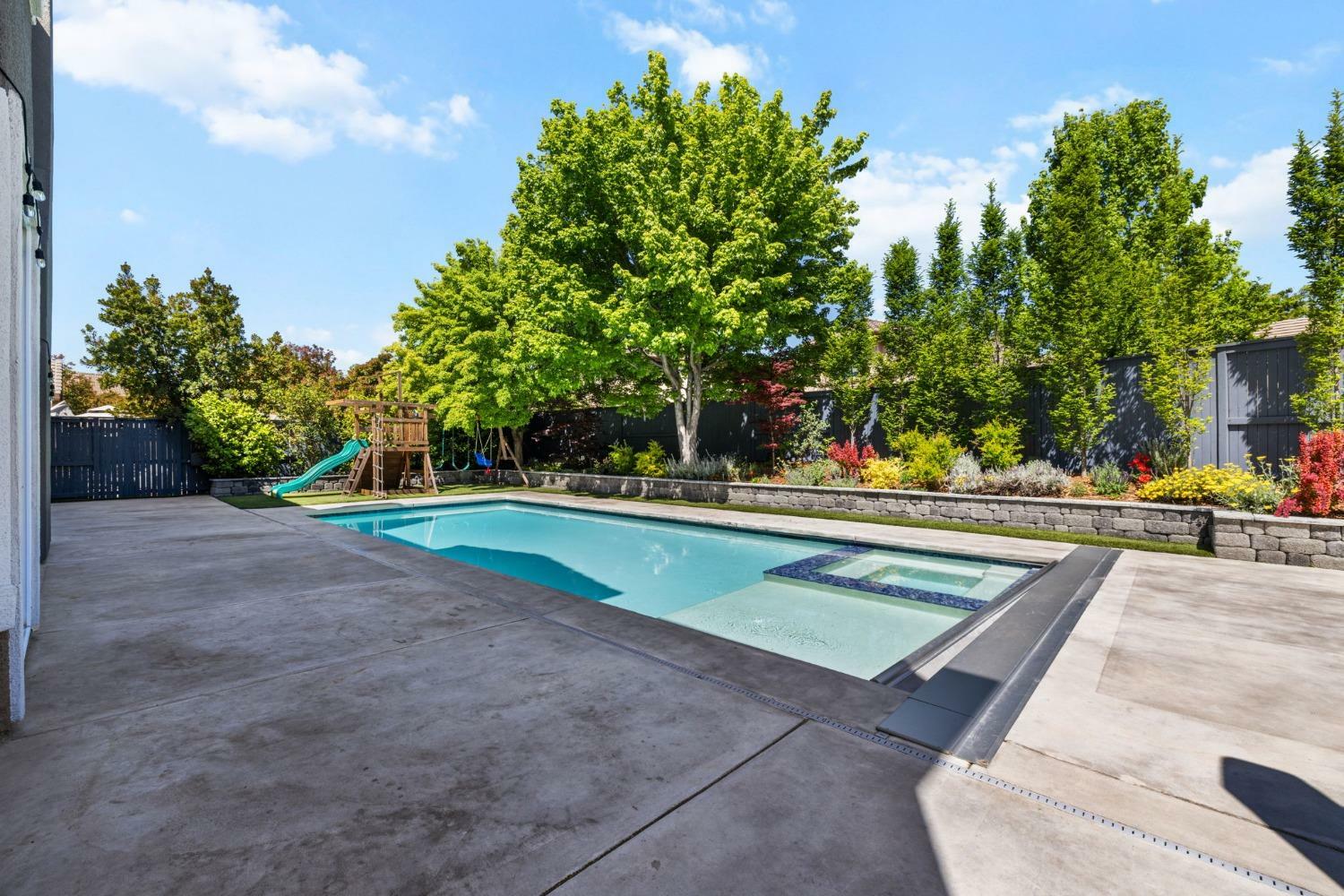 Property Photo:  1714 Relvas Court  CA 95630 