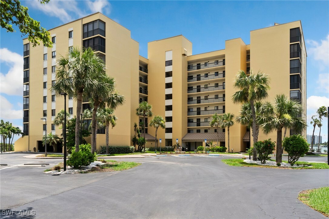Property Photo: 400 E Lenell 110 FL 33931