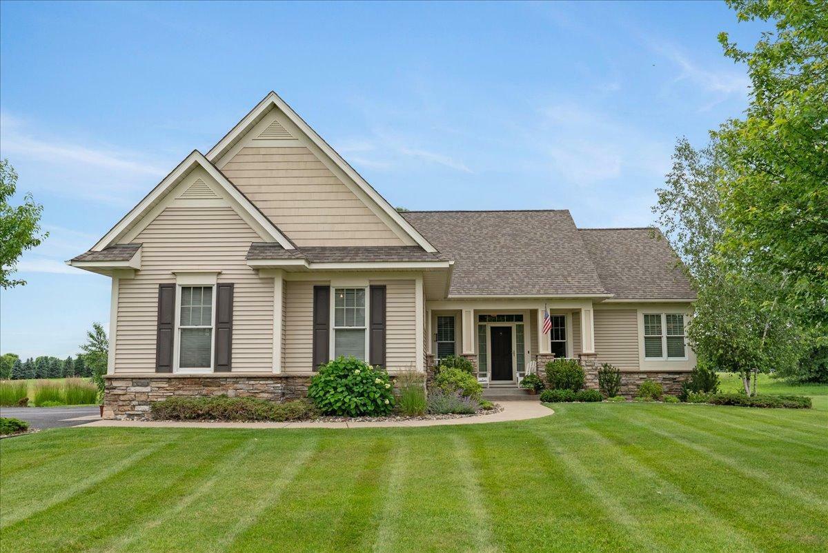 Property Photo:  238 Muirfield Trail  WI 54016 