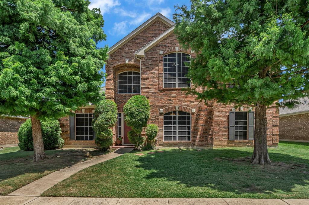 Property Photo:  433 Jenkins Lane  TX 75067 