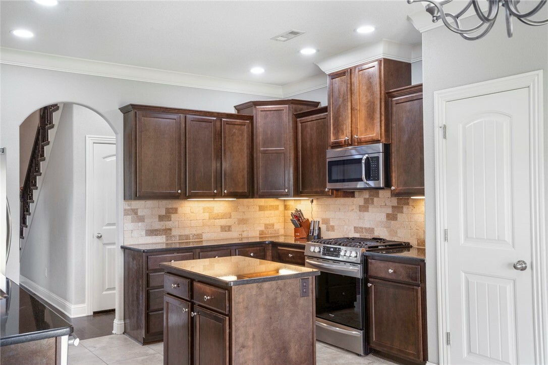 Property Photo: 3915 Baltic Street AR 72762