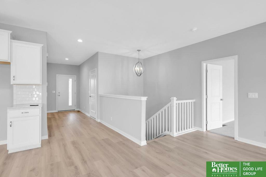 Property Photo: 7900 Maxine Drive NE 68516