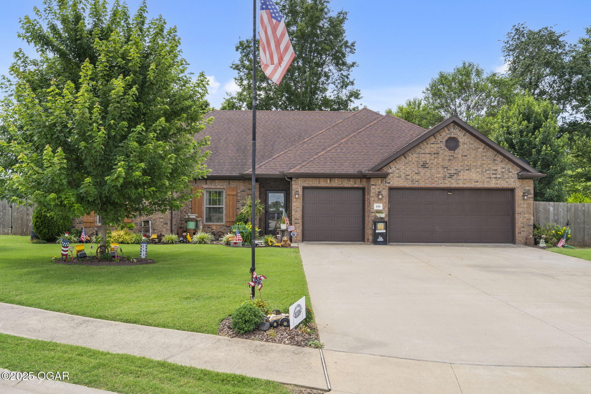 Property Photo: 626 Choate Place Circle AR 72751