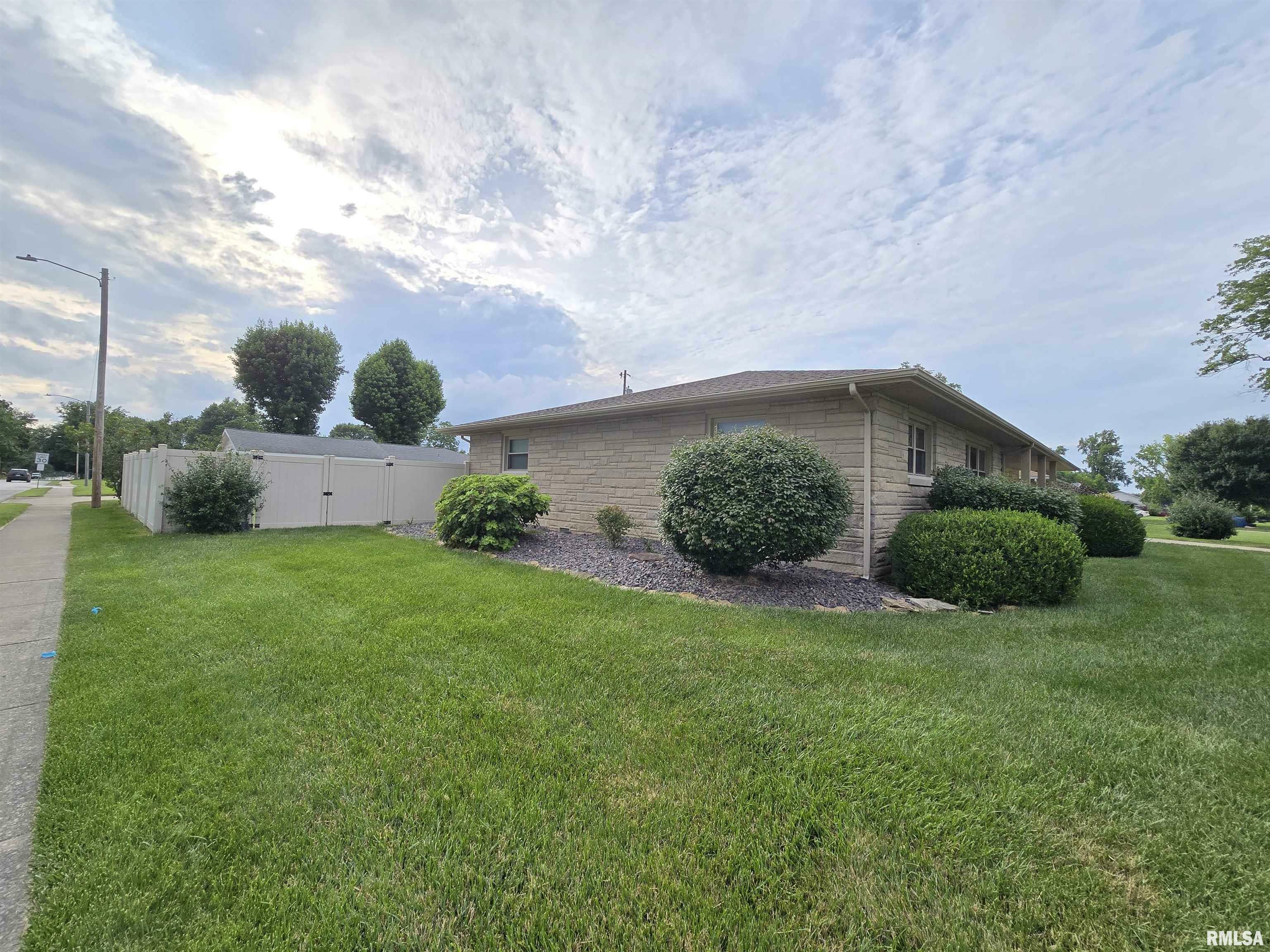 Property Photo: 646 Sara Drive IL 62801