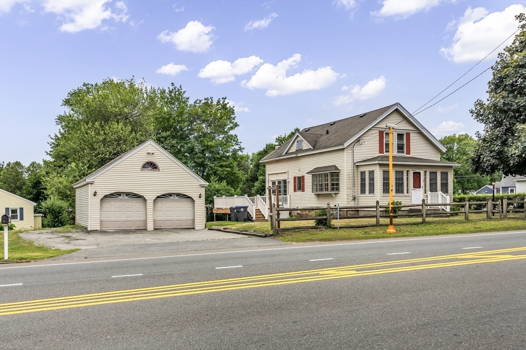 20 N Lowell St  Methuen MA 01844 photo