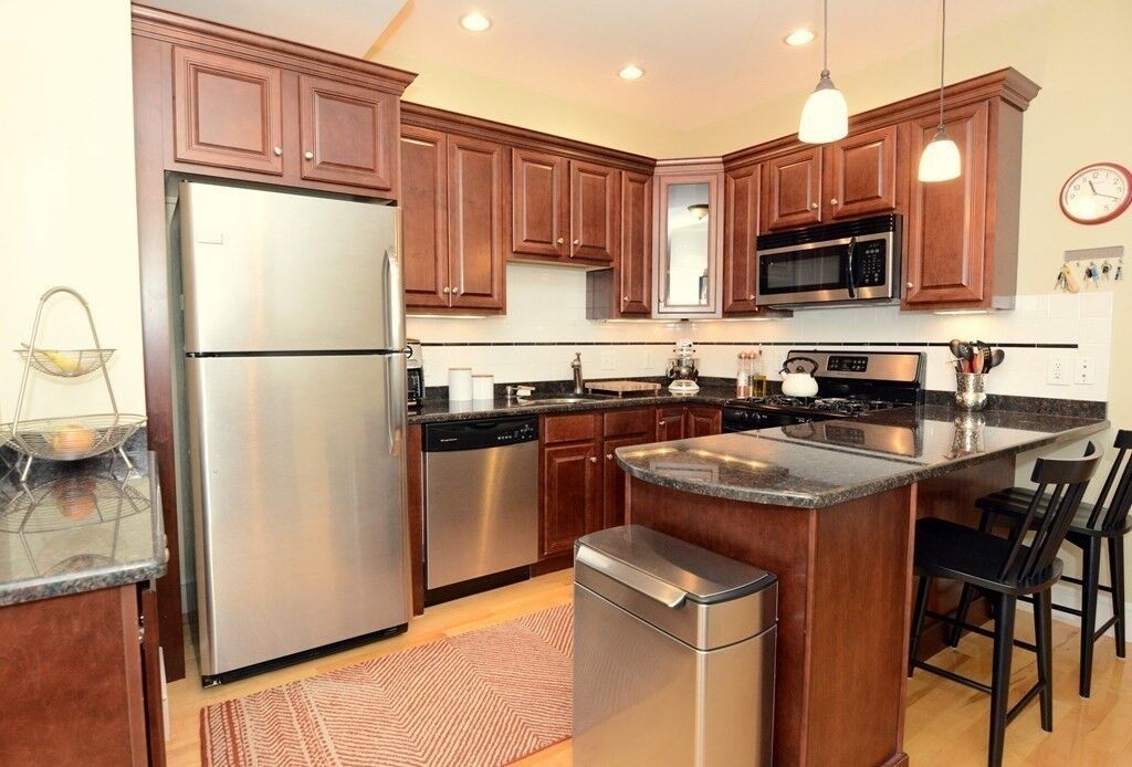 Property Photo:  21 Oak St #1  MA 02143 