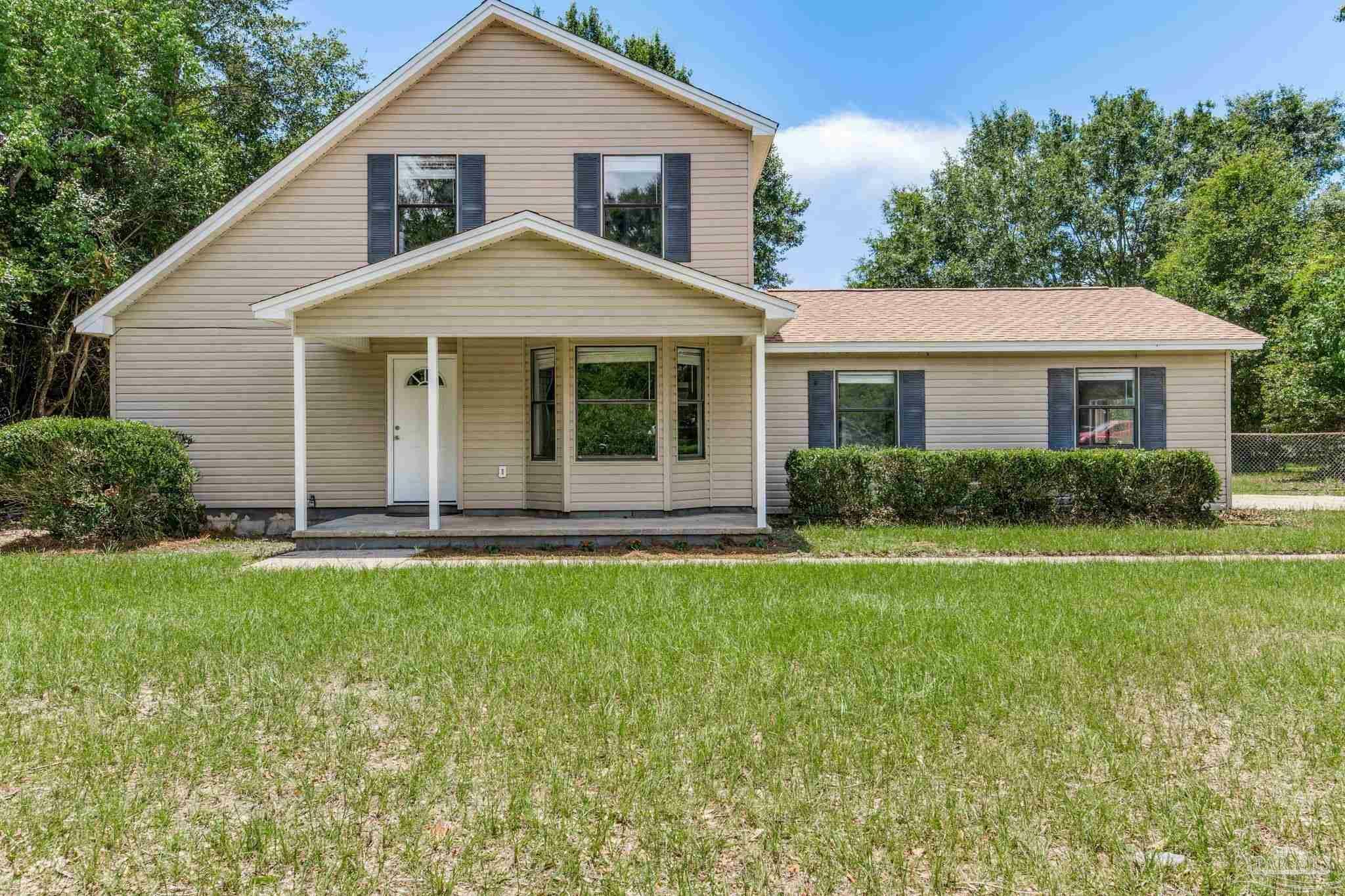 4921 Jennifer Ln  Pace FL 32571 photo