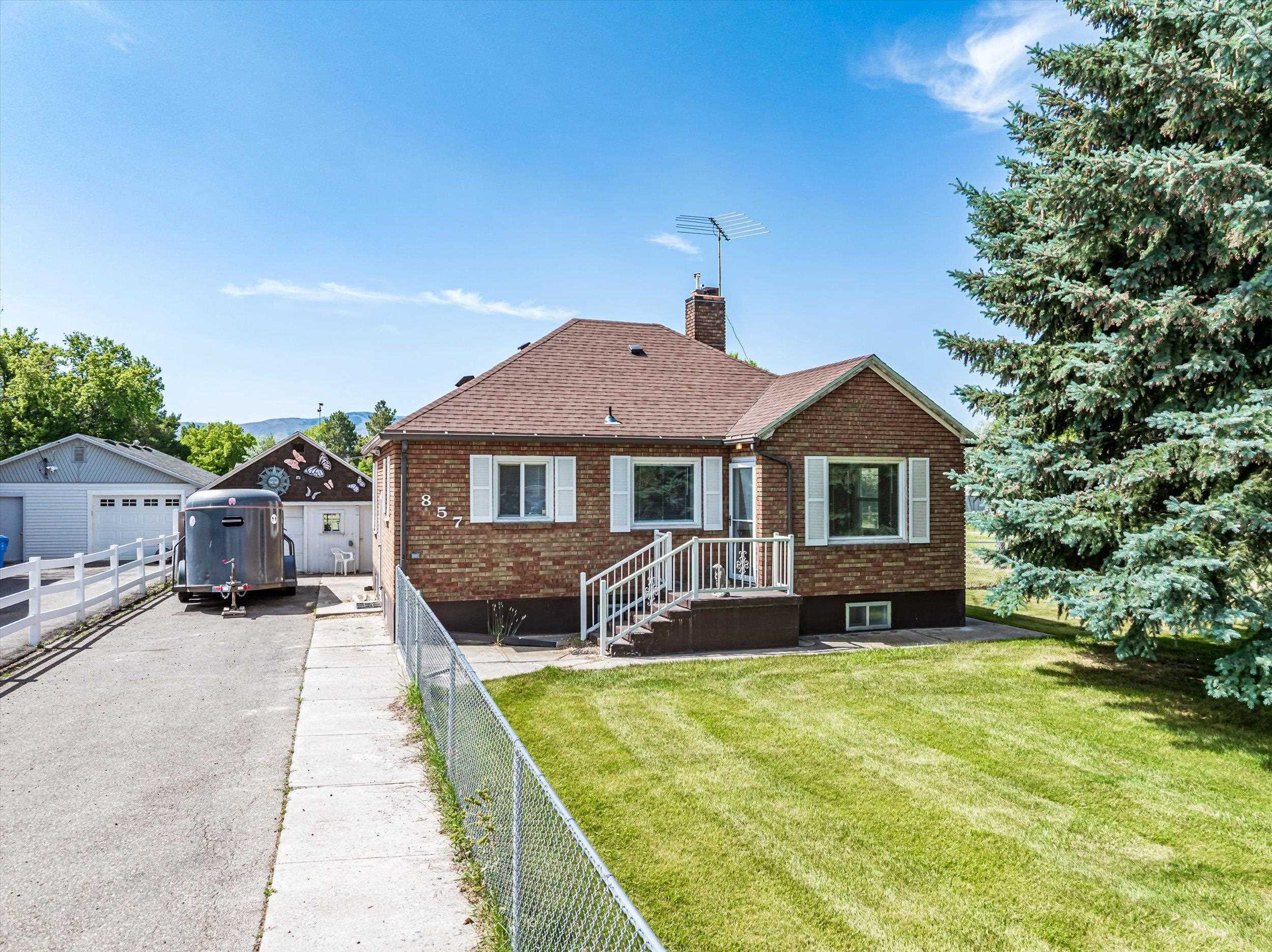 857 Berryman  Pocatello ID 83201 photo